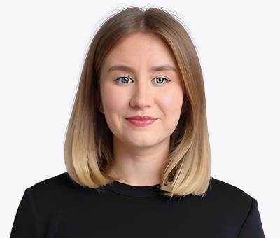  Sarah Challen McKee Rimôn Falkenfort 